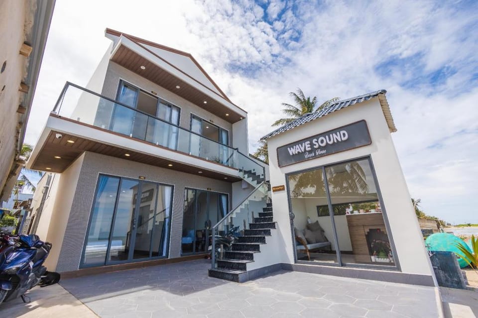 Wave Sound Beach House Apartment in Phu Quoc