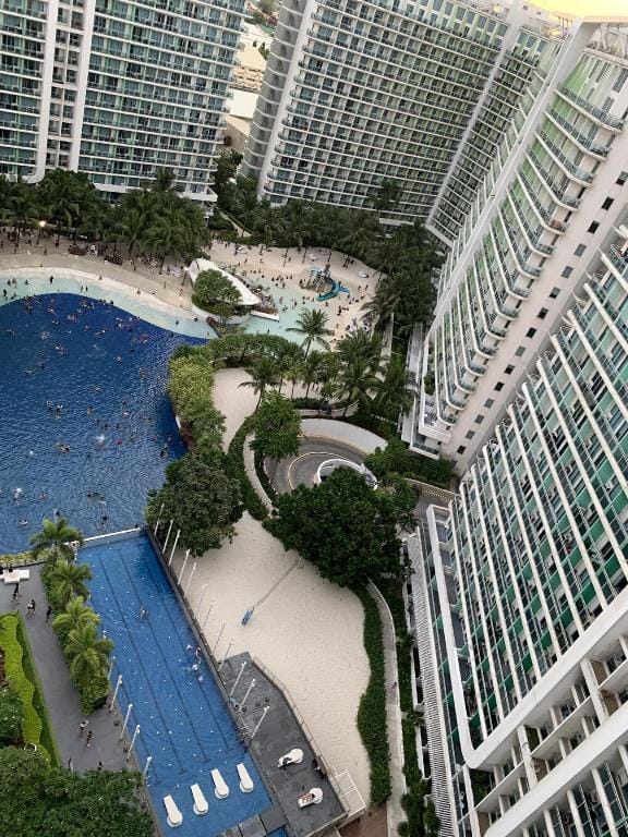 Cozy 1BR Unit with Beach View Vacation rental in Pasay