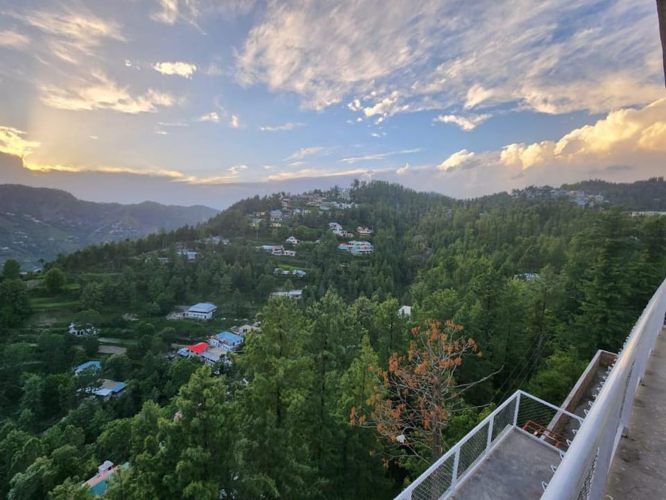 SNOW LINE RESIDENCE Hotel in Pakistan