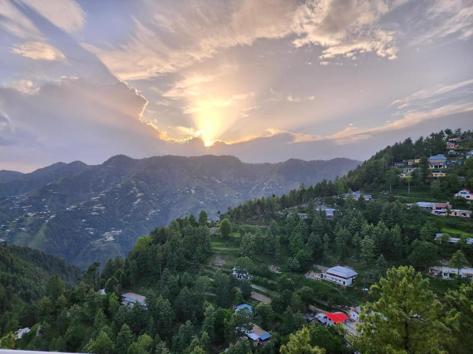 SNOW LINE RESIDENCE Hotel in Pakistan