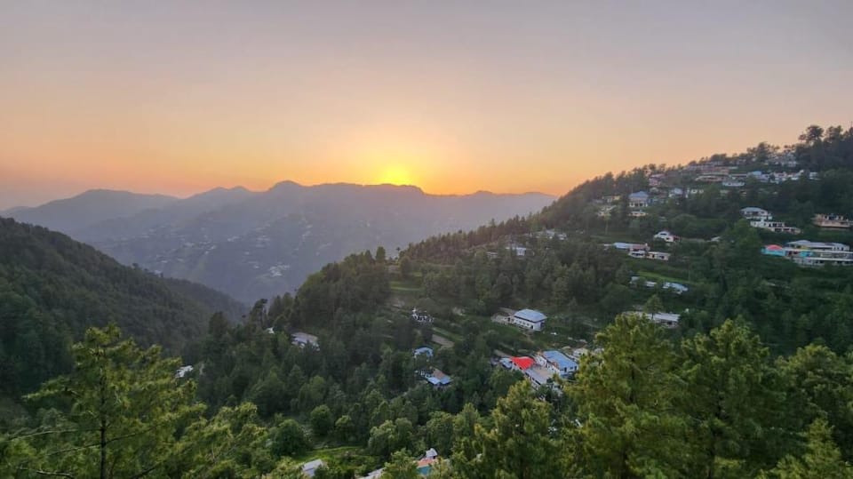 SNOW LINE RESIDENCE Hotel in Pakistan