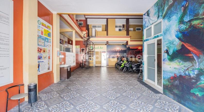 Omah Kalimosodo Mitra RedDoorz near Stasiun Malang Kota Baru Hotel in East Java