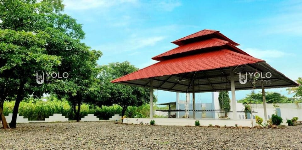 Yolo 477 Villa in Gujarat