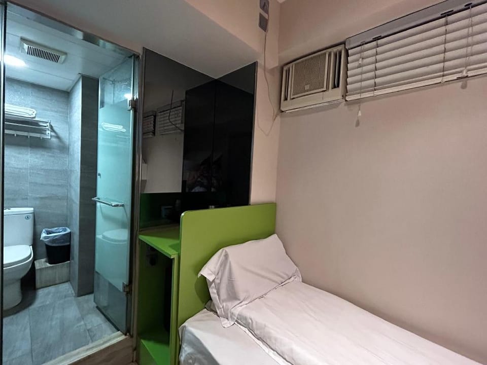 MINI双床房&佐敦地铁站 Vacation rental in Hong Kong