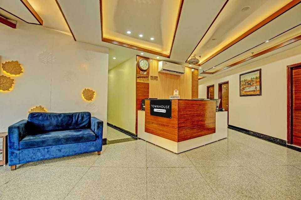 Super Townhouse Eastern View Formerly Vihaan Residency Hotel in Punjab, India
