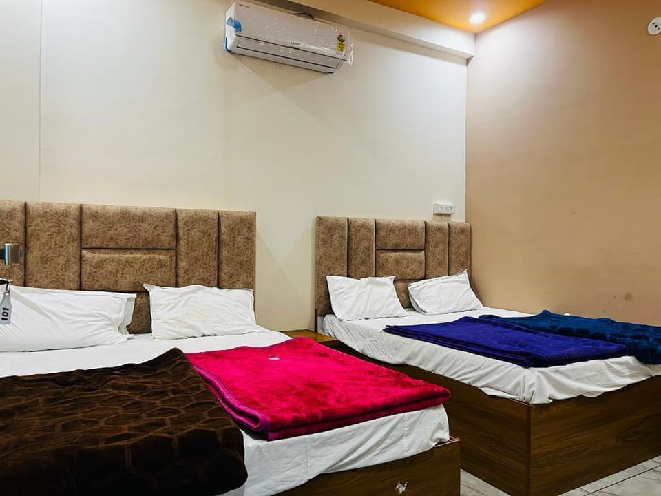 Laxmi Villa Stay Home Apartment in India