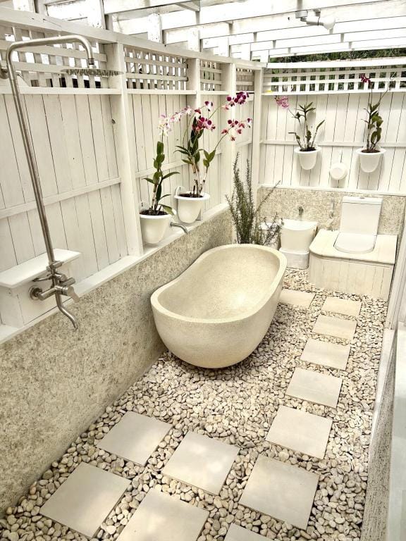 Kebun Rumputh - Double-Hut Bungalow Vacation rental in Bandung