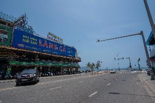 Hotel Hoang Thinh Vacation rental in Da Nang