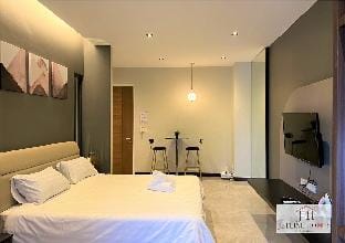 Melaka Raya Imperio Studio Pool View-2pax-WI-Fi? Vacation rental in Malacca
