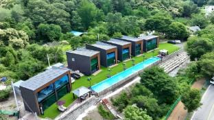 Metaverse Pension Bed and Breakfast in Gyeonggi-do