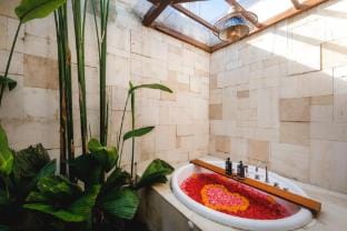 Cozy 2 BR Private Pool Villa Y029A Villa in Ubud