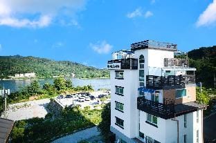 Gapyuong Sae-Nae-Dong Spa Pension Bed and Breakfast in Gyeonggi-do