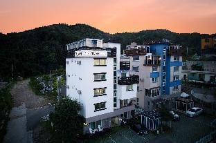 Gapyuong Sae-Nae-Dong Spa Pension Bed and Breakfast in Gyeonggi-do