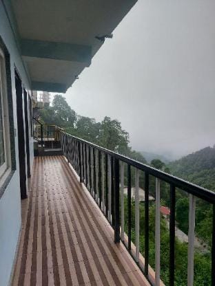 100 stairs holiday home  Vacation rental in Uttarakhand