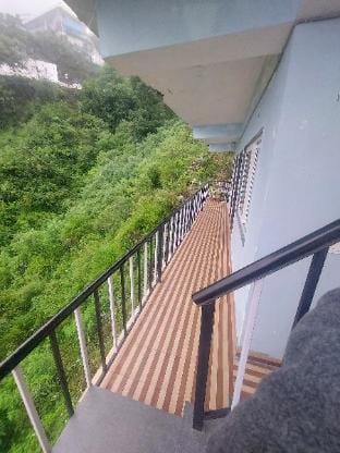 100 stairs holiday home  Vacation rental in Uttarakhand