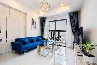 Next to Bui Vien/luxurious 3br apartment-the Soho Apartment in Ho Chi Minh City