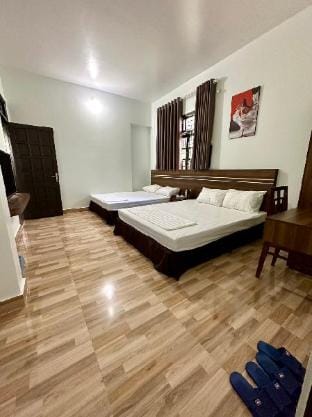 Green Tung Duong House Apartment in Vietnam