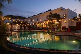 Luxury 2 BR Private Pool Villa #PS23 Villa in Kuta