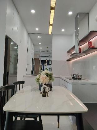 LOVE HOME -Luxury Apart Hue city-2bed-5'Trang Tien Apartment in Laos