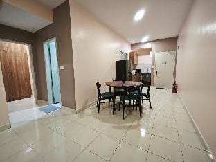 Alanis 2-BR, Kota Warisan Sepang KLIA by Idealhub Apartment in Selangor, Malaysia
