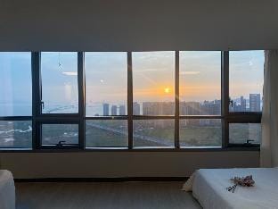 Songdo Incheon-Bridge Ocean&City Veiw Penthouse Apartment in Gyeonggi-do