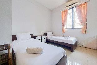 Warm Studio (No Kitchen) at Kubikahomy By Travelio Apartment in West Java