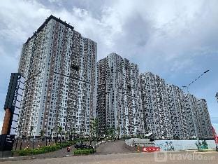 Studio Modern at Tokyo Riverside PIK 2 By Travelio Apartment in West Java