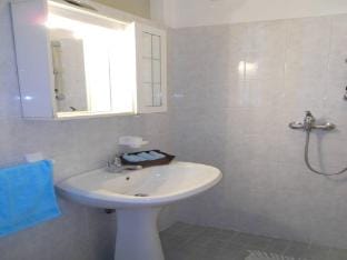 Beautiful Apartment for 6 People - A / C - Terrace - By Beahost Rentals Apartment in Bibione