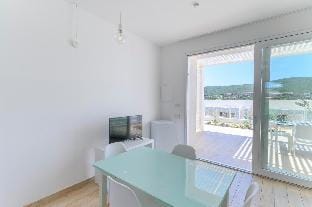 Stunning Capo Falcone Charming Apartments, 1 Bed Comfort Apt sleeps 4 ( + Child) Apartment in Stintino