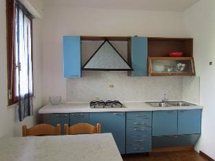 flat in a modern holiday resort with swimming pools - childrens play area Vacation rental in Bibione