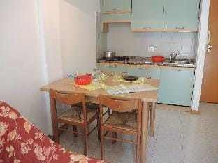 One-Bedroom flat in residence with swimming pool close to Bibione Thermae Apartment in Bibione