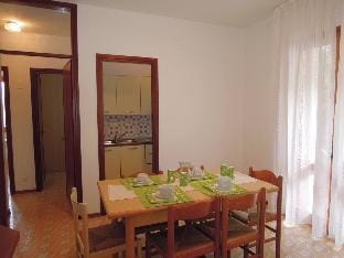 Three-room flat for 6 people with private garden no060 - By Beahost Rentals Apartment in Bibione