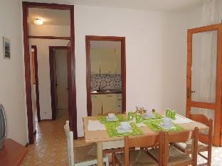 Three-room flat for 6 people with private garden no060 - By Beahost Rentals Apartment in Bibione