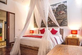 Entire 4 BR Private Pool Villa #PS28 Villa in Kuta