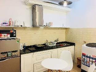 Wind Chimes Hideaway - Apartment In Central Hanoi Apartment in Hanoi