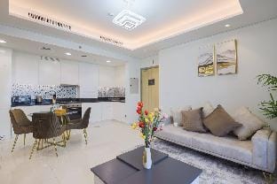 PTR-5213  Modern 1BR Apartment Apartment in Dubai