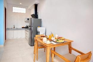 Prunus 1BR Smart Priavate Pool Villa SU33 Villa in North Kuta
