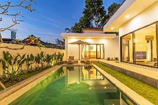 Celestial Enchanting 2BR with Aircon Living Canggu Villa in North Kuta