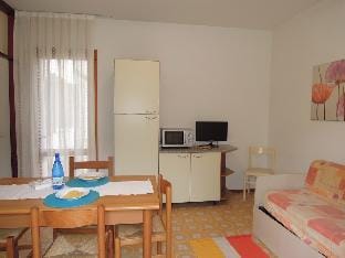 Villa with garden 250 meters from the beach - By Beahost Rentals Apartment in Bibione