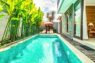 Aster 3 BR Private Pool Villa Canggu SU12 Villa in North Kuta