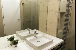 Classy Room3 KLCC View Bukit Bintang 500m MRT Vacation rental in Federal Territory of Kuala Lumpur