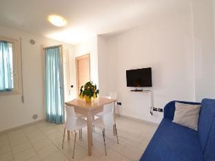 Modern and bright apartment in Rosolina Mare by Beahost Rentals Apartment in Rosolina Mare