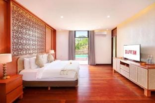 Rose Alba 5 BR Private Pool Villa SU29 Villa in North Kuta