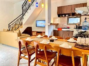 Satran Villa @ Kuta Bali (3 BR with Sharing Pool) Villa in Kuta