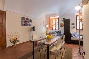 La Casa del Polpo Giallo by Wonderful Italy Apartment in Turin