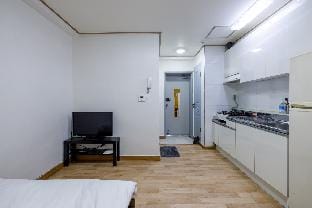Seoul bokchon JJs house 101 Apartment in Seoul