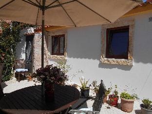 Cottage with 2 bedrooms with both en-suite bathrooms in a seaside village Vacation rental in Portugal