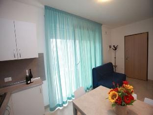 Modern two-room sea view apartment by Beahost Rentals Apartment in Rosolina Mare