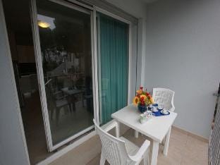 Modern two-room sea view apartment by Beahost Rentals Apartment in Rosolina Mare