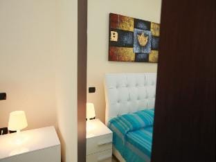 Beautiful sea front view apartment for 5 people by Beahost Rentals Apartment in Rosolina Mare